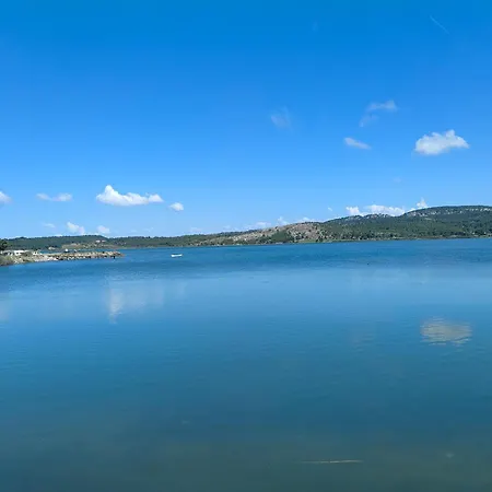 Apartament Gruissan, Cabine, Au Calme Vue Degagee Sur Marina *