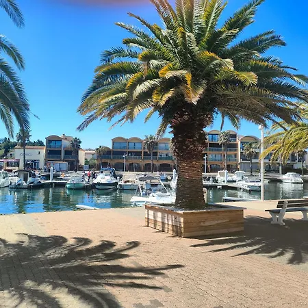Gruissan, Cabine, Au Calme Vue Degagee Sur Marina Gruissan