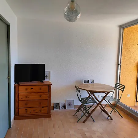 Gruissan, Cabine, Au Calme Vue Degagee Sur Marina * جرْويسا