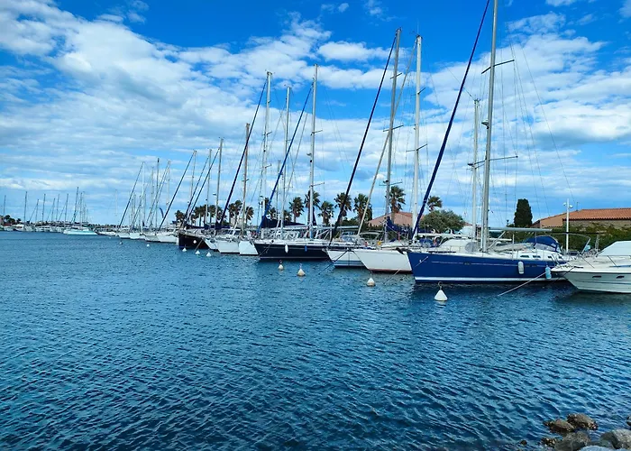 Gruissan, Cabine, Au Calme Vue Degagee Sur Marina Lejlighed *